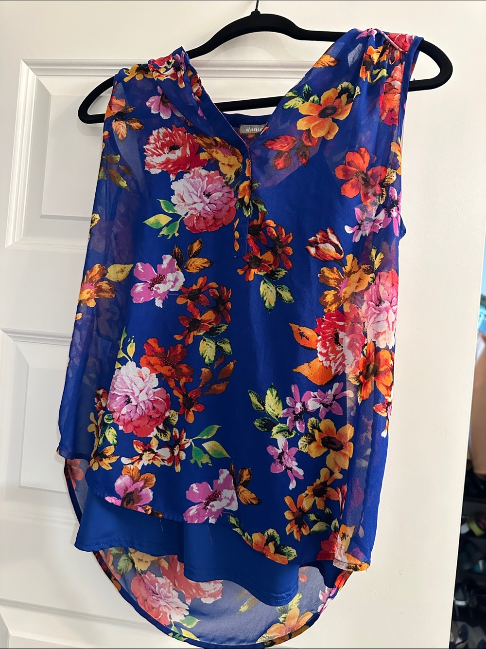 Daniel Rainn Royal Blue Floral Sleeveless Chiffon Camisole